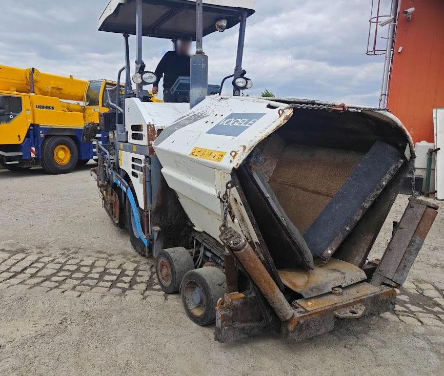 Vogele Super 1303-2 - 沥青铺路机:图3 Vogele Super 1303-2 - 沥青铺路机:图3