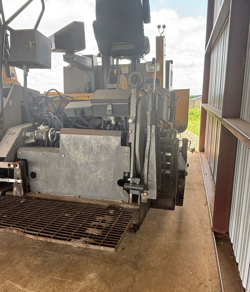 Volvo PF4410 - 沥青铺路机:图3 Volvo PF4410 - 沥青铺路机:图3