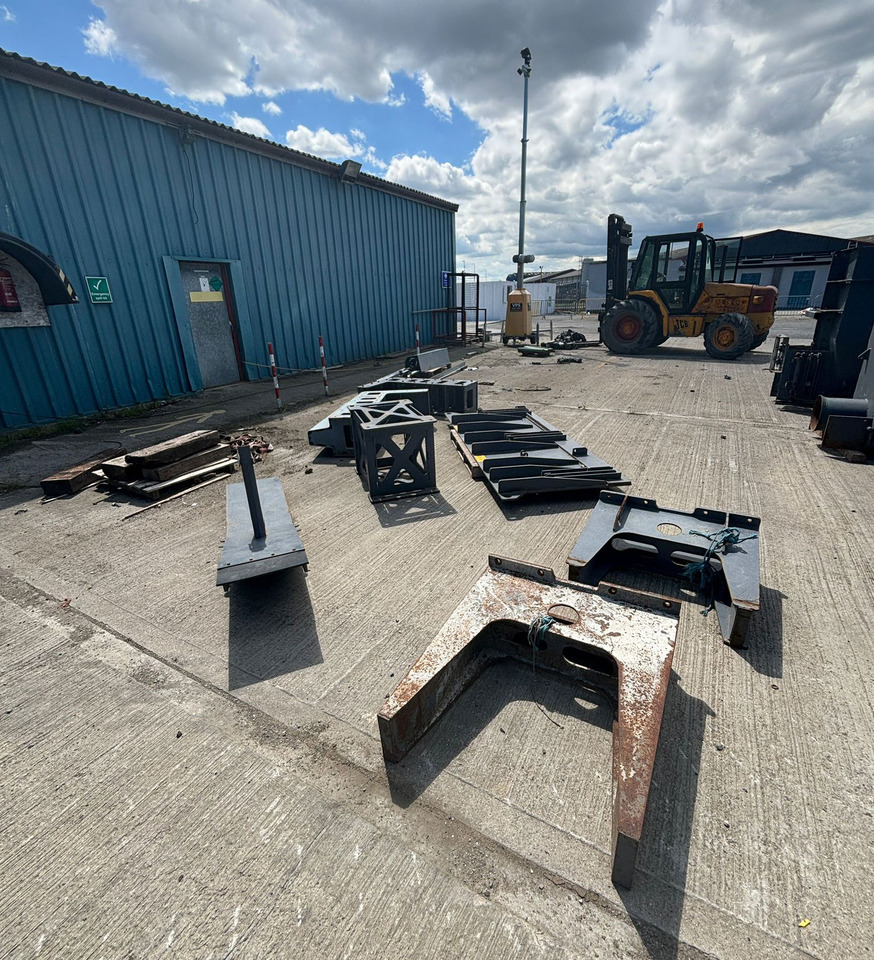 Wirtgen Channel Moulds - 沥青铺路机:图4 Wirtgen Channel Moulds - 沥青铺路机:图4