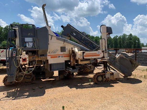Wirtgen SP 15i - 沥青铺路机:图2 Wirtgen SP 15i - 沥青铺路机:图2