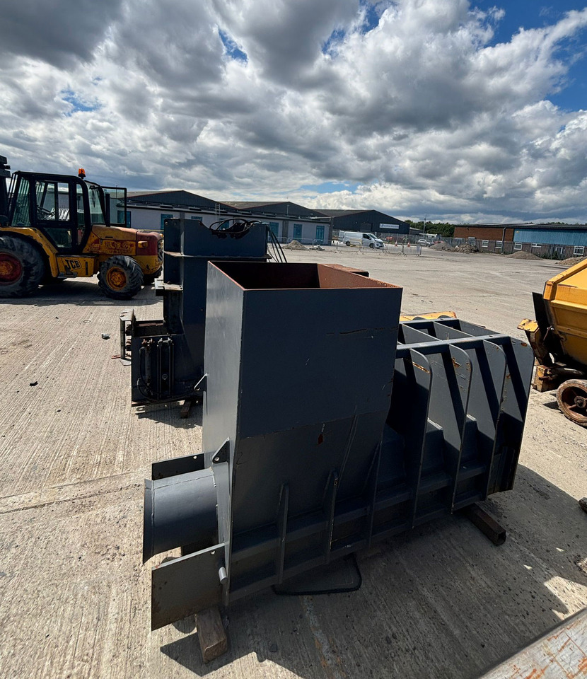 Wirtgen Slot Drain Mould - 沥青铺路机:图3 Wirtgen Slot Drain Mould - 沥青铺路机:图3