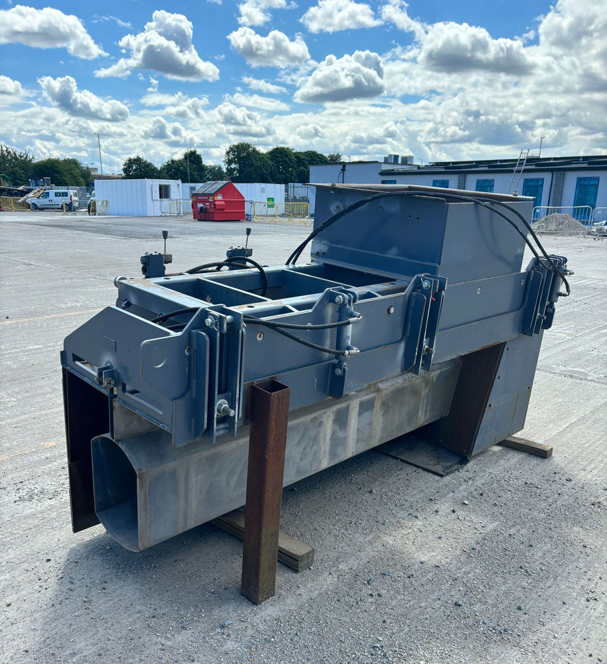 Wirtgen Slot Drain Mould - 沥青铺路机:图2 Wirtgen Slot Drain Mould - 沥青铺路机:图2