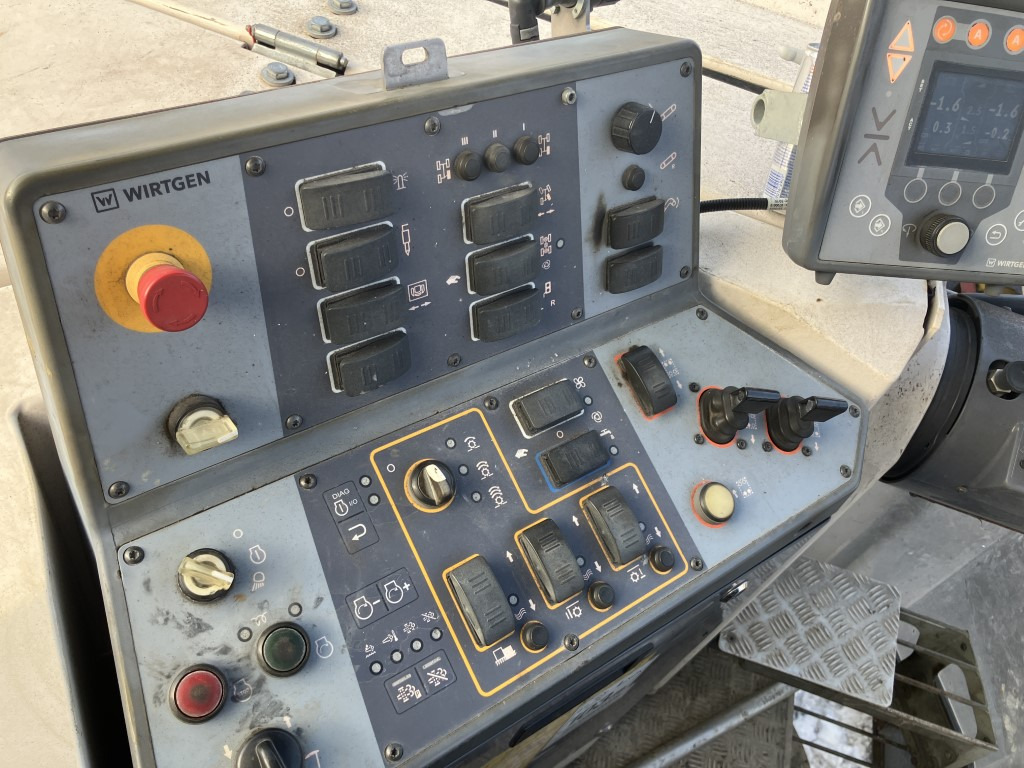 Wirtgen W 120 CFI - 冷铣刨机:图5 Wirtgen W 120 CFI - 冷铣刨机:图5