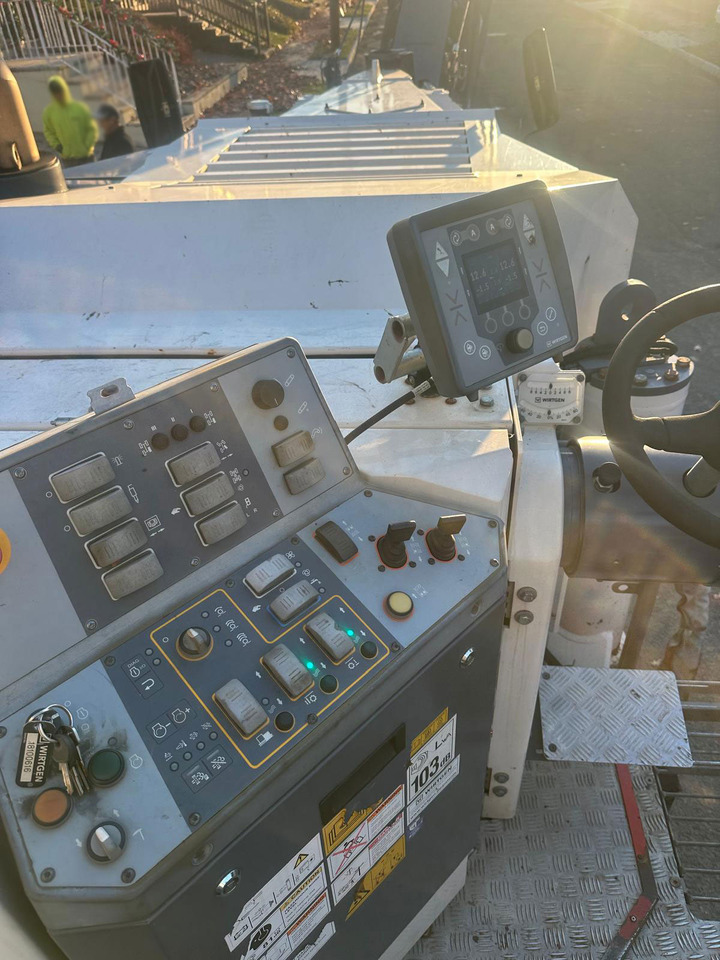 Wirtgen W 120 CFI - 冷铣刨机:图5 Wirtgen W 120 CFI - 冷铣刨机:图5