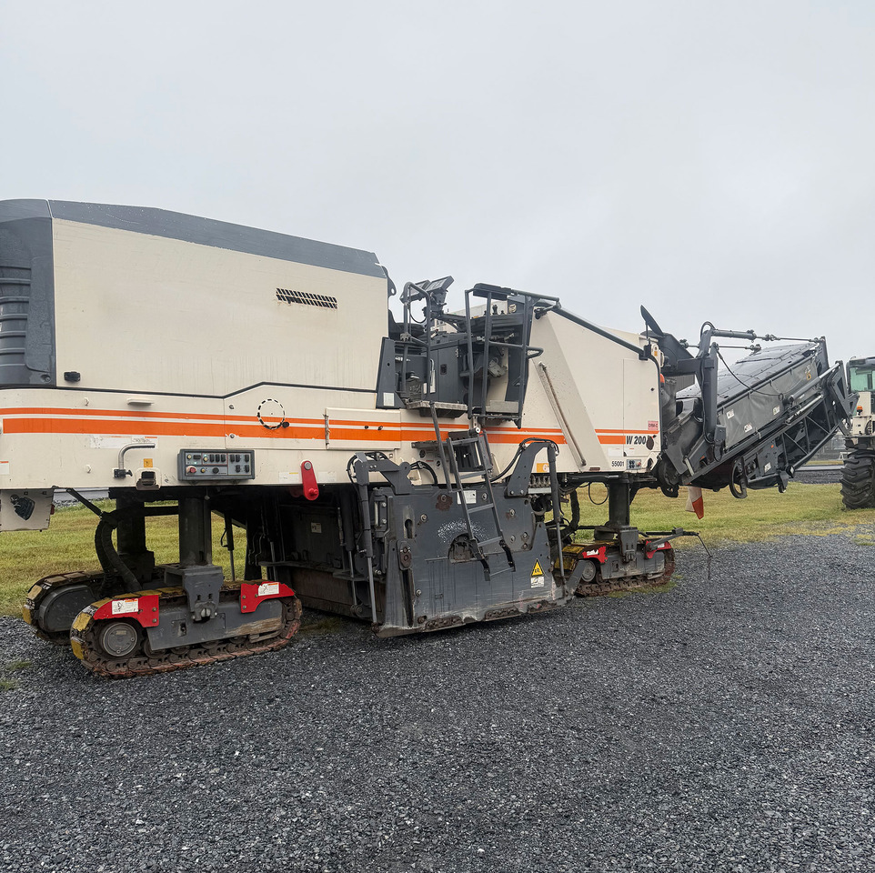 Wirtgen W 200 I - 冷铣刨机:图1 Wirtgen W 200 I - 冷铣刨机:图1