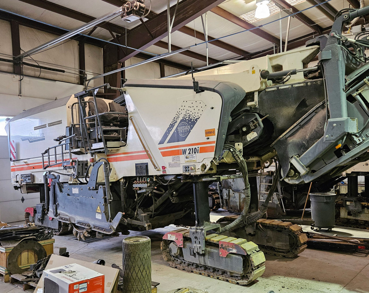 Wirtgen W 210 i - 冷铣刨机:图3 Wirtgen W 210 i - 冷铣刨机:图3