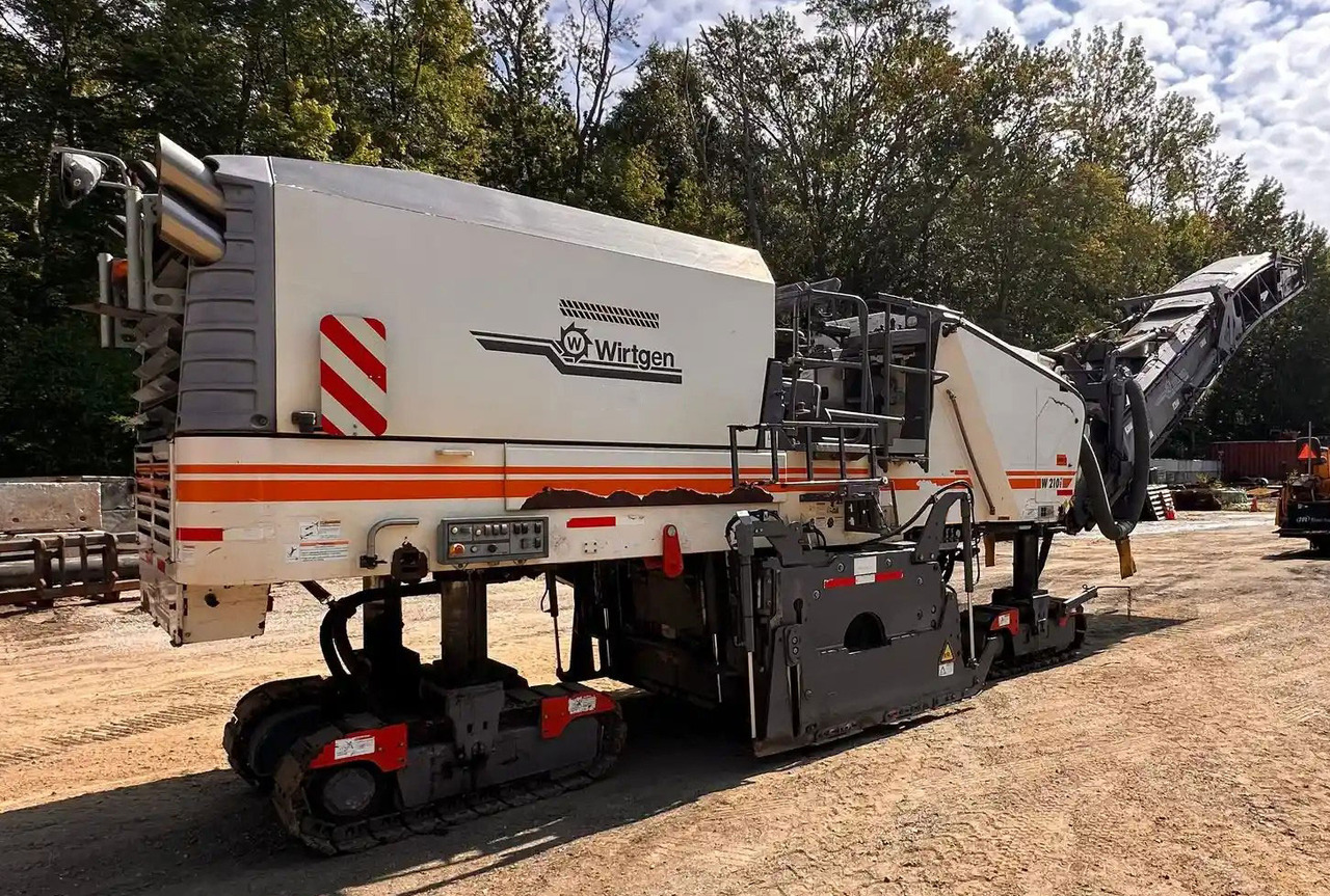 Wirtgen W 210 i - 冷铣刨机:图1 Wirtgen W 210 i - 冷铣刨机:图1