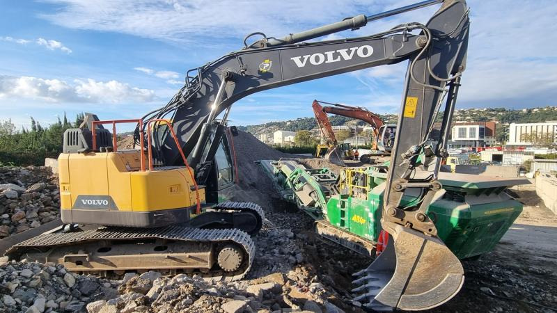 Volvo ecr235 - 履带式挖掘机:图1 Volvo ecr235 - 履带式挖掘机:图1