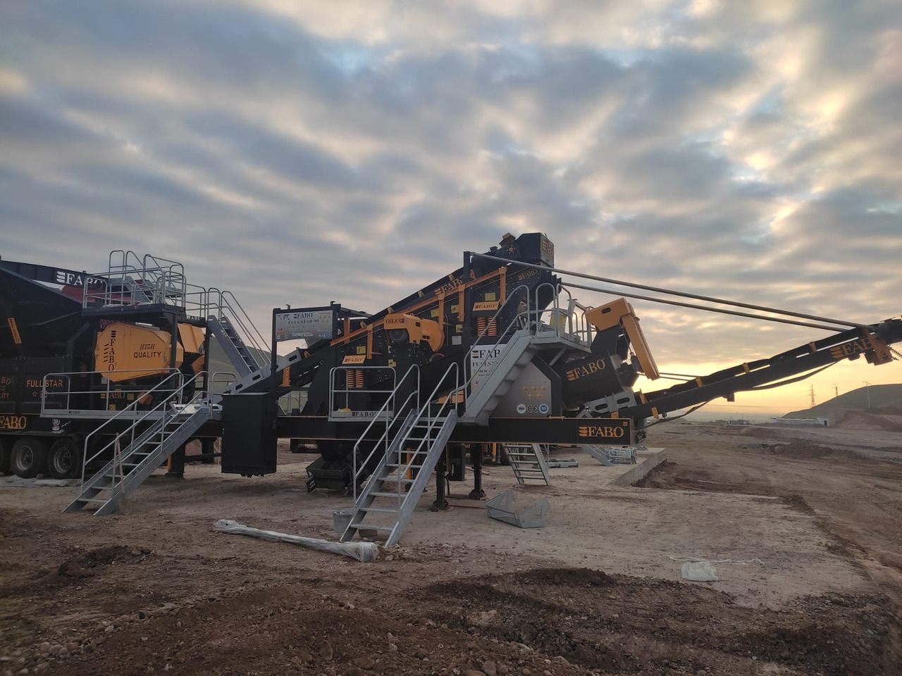 新的 移动破碎机 FABO Mobile crusher:图18 新的 移动破碎机 FABO Mobile crusher:图18