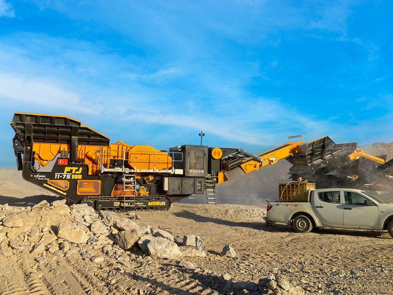 FABO Mobile crusher - 移动破碎机:图3 FABO Mobile crusher - 移动破碎机:图3