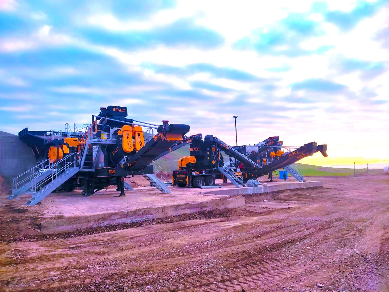 FABO mobile jaw crusher - 颚式破碎机:图2 FABO mobile jaw crusher - 颚式破碎机:图2