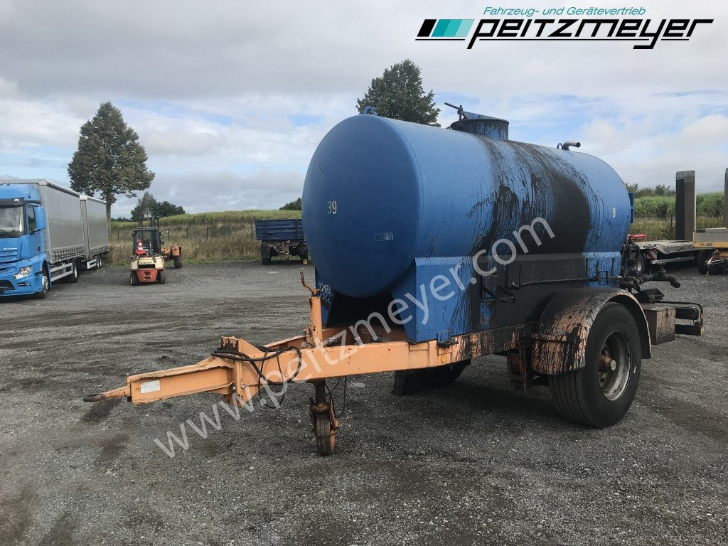 BATHE 1 Achs Anhänger Bitum / Teerkocher ST 5 E - 4,8 m³ zGG 9,5 t. - 沥青洒布车:图3 BATHE 1 Achs Anhänger Bitum / Teerkocher ST 5 E - 4,8 m³ zGG 9,5 t. - 沥青洒布车:图3