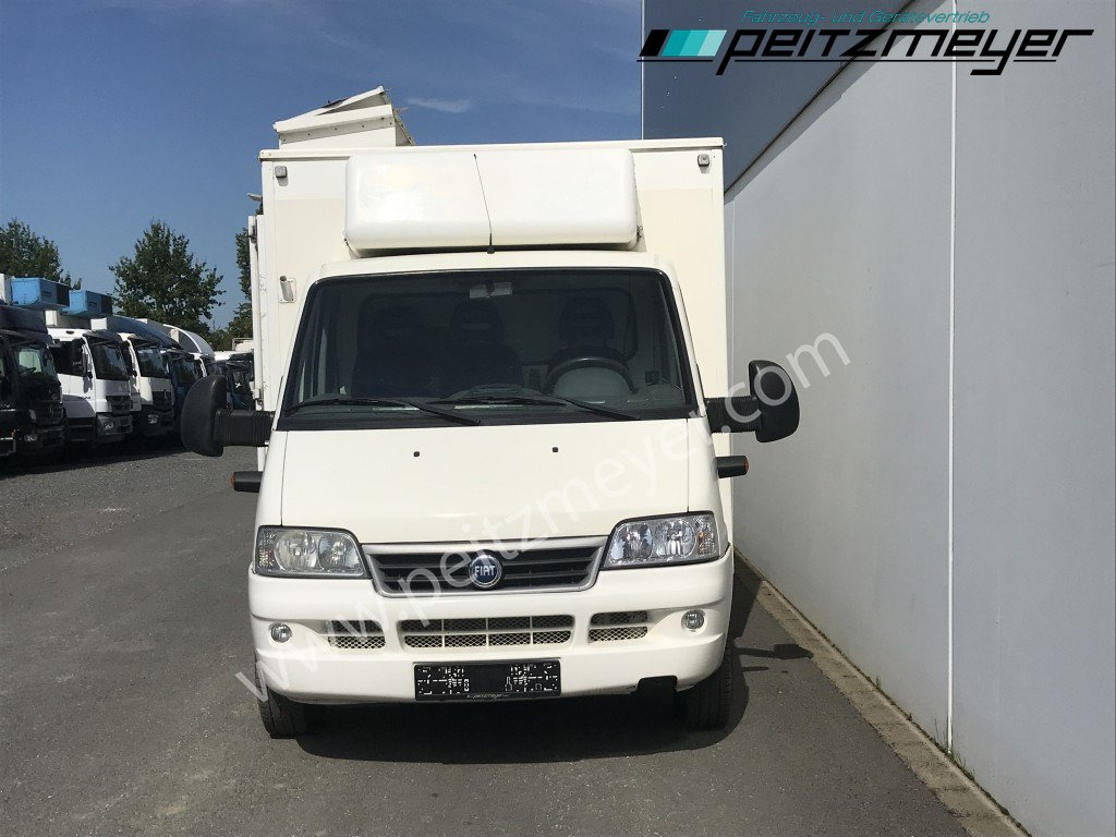 IVECO FIAT (I) Ducato Verkaufswagen 6,5 m - Motor neu vor 21 TKM + Kühltheke, Fritteuse - 自动售货卡车:图5 IVECO FIAT (I) Ducato Verkaufswagen 6,5 m - Motor neu vor 21 TKM + Kühltheke, Fritteuse - 自动售货卡车:图5