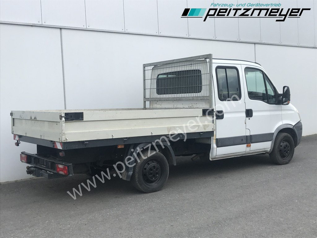 Iveco Daily 29 L 12 Doka, Pritsche, AHK 2,4 t. - 栏板式/ 平板拖车:图4 Iveco Daily 29 L 12 Doka, Pritsche, AHK 2,4 t. - 栏板式/ 平板拖车:图4
