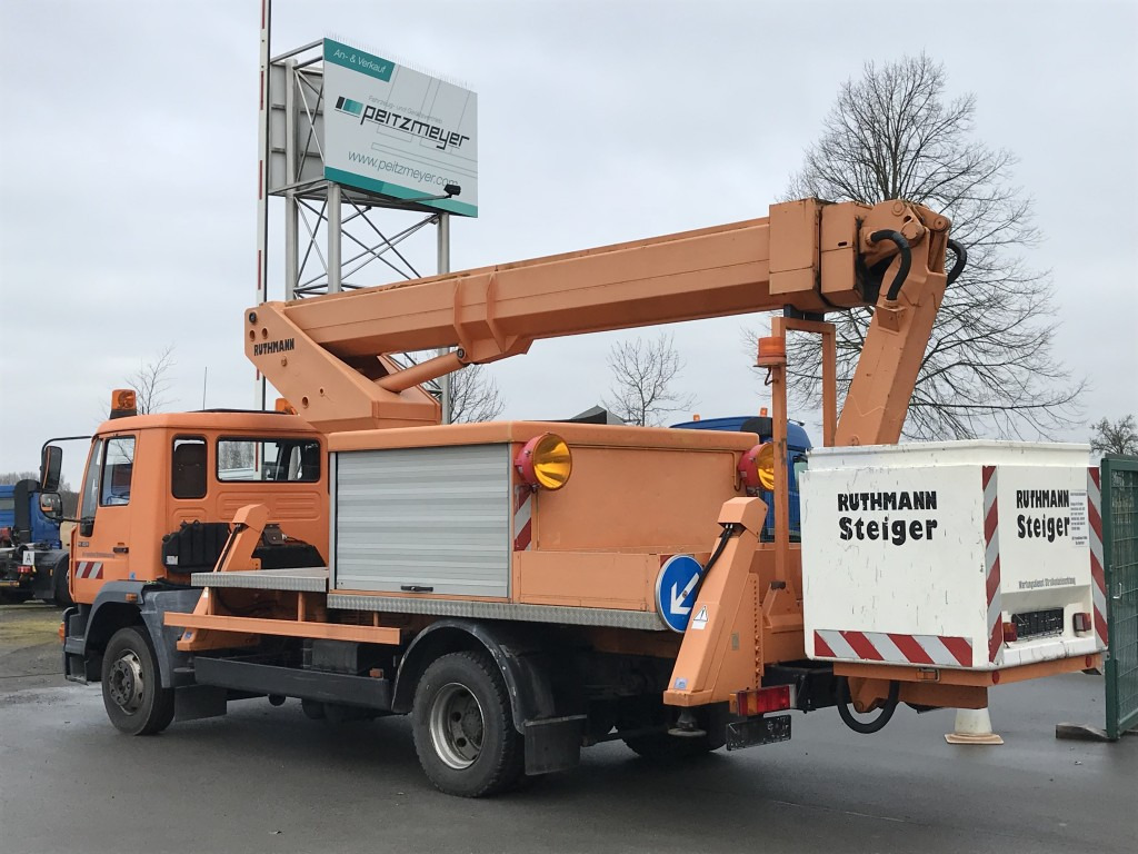 MAN L75 14.224 BB Ruthmann Hubarbeitsbühne T 225 - 车载空中平台:图4 MAN L75 14.224 BB Ruthmann Hubarbeitsbühne T 225 - 车载空中平台:图4