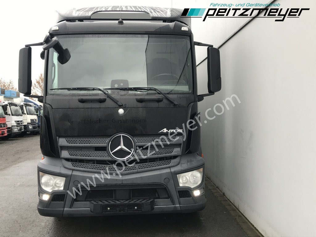 MERCEDES-BENZ Antos 2543 LL Getränke Schiebeplane Retarder, 2 x AHK, LBW 2 t., Lenkachse - 饮料运输车:图5 MERCEDES-BENZ Antos 2543 LL Getränke Schiebeplane Retarder, 2 x AHK, LBW 2 t., Lenkachse - 饮料运输车:图5