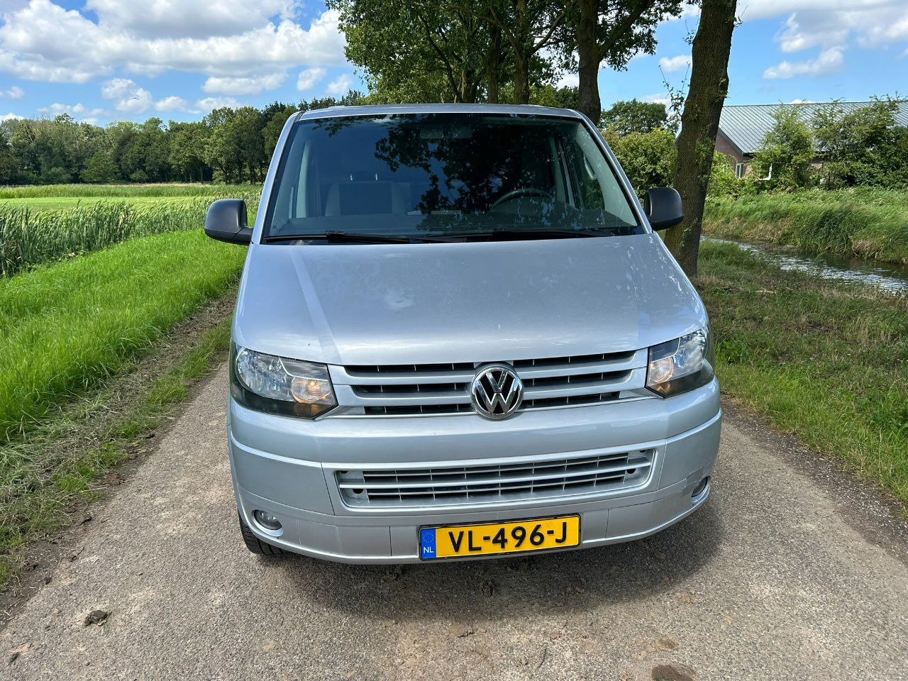 Volkswagen Transporter 2.0 TDI Bleumotion Technology L1 H1 114 PK apk 14-12-2024 Airco NL - 紧凑型面包车:图3 Volkswagen Transporter 2.0 TDI Bleumotion Technology L1 H1 114 PK apk 14-12-2024 Airco NL - 紧凑型面包车:图3