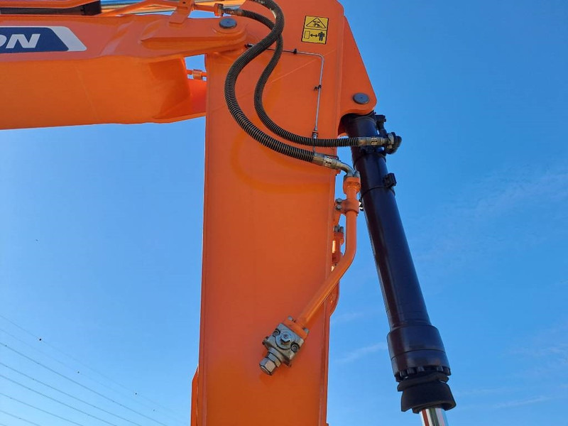 新的 履带式挖掘机 Develon DX 300 LC-7M (UNUSED, more pieces available):图9 新的 履带式挖掘机 Develon DX 300 LC-7M (UNUSED, more pieces available):图9