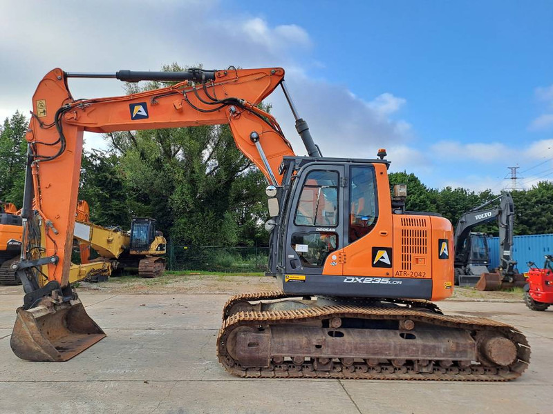 Doosan DX 235 LCR-5 - 履带式挖掘机:图1 Doosan DX 235 LCR-5 - 履带式挖掘机:图1