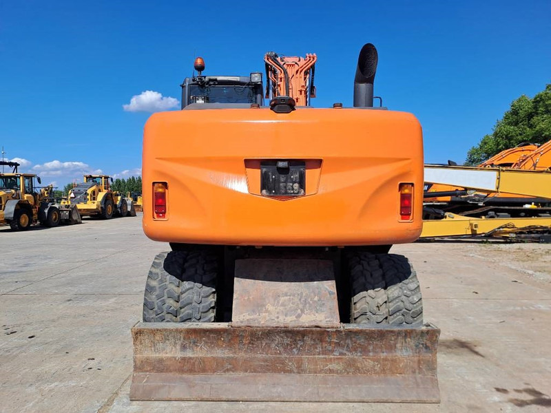 Hitachi ZX 170 W-5 B - 轮式挖掘机:图3 Hitachi ZX 170 W-5 B - 轮式挖掘机:图3