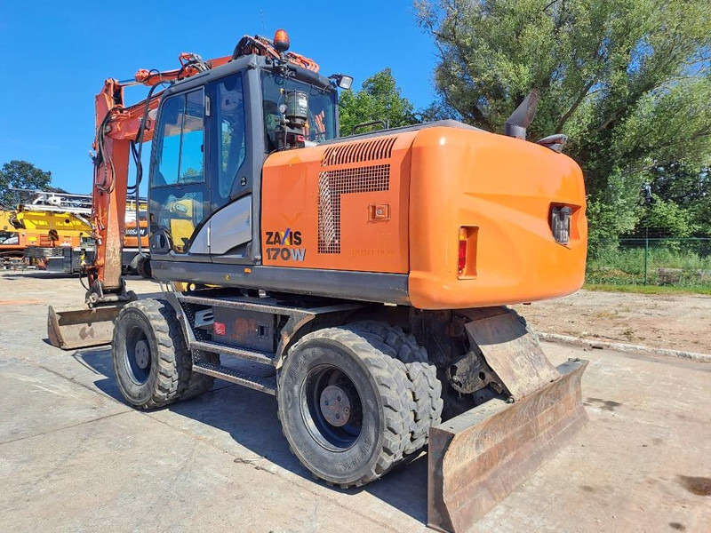 Hitachi ZX 170 W-5 B - 轮式挖掘机:图2 Hitachi ZX 170 W-5 B - 轮式挖掘机:图2