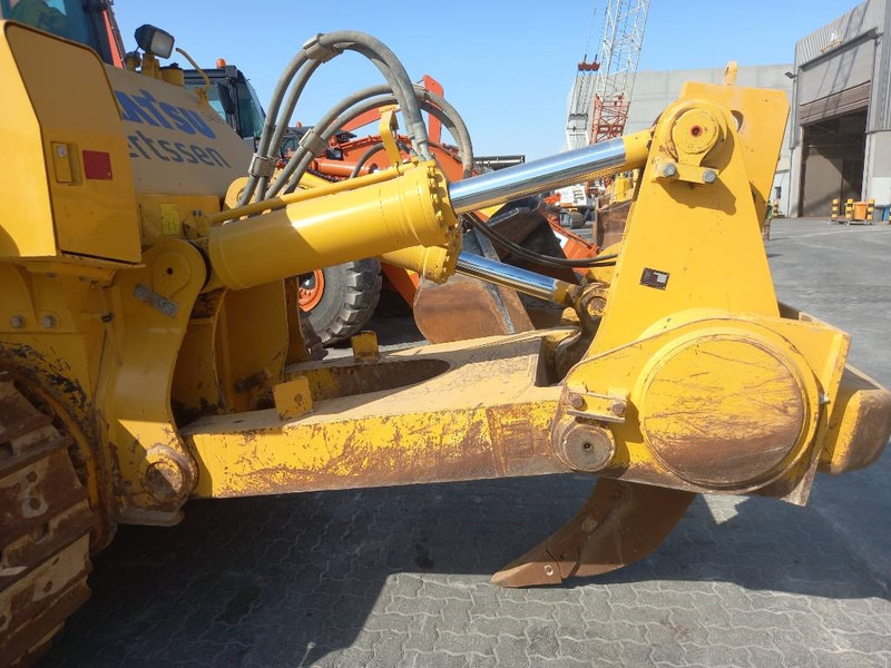 Komatsu D155A-6R (4 Pcs available in Abu Dhabi) - 推土机:图5 Komatsu D155A-6R (4 Pcs available in Abu Dhabi) - 推土机:图5