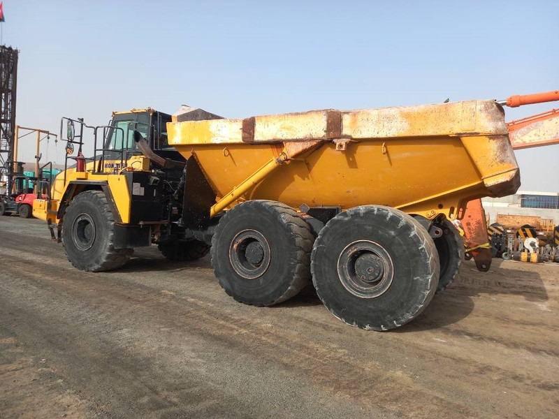 Komatsu HM400-3R (4 pcs available in Abu Dhabi) - 铰接式自卸车:图2 Komatsu HM400-3R (4 pcs available in Abu Dhabi) - 铰接式自卸车:图2