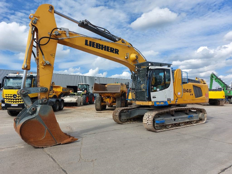 Liebherr R946 LC (Lifting Cab) - 履带式挖掘机:图3 Liebherr R946 LC (Lifting Cab) - 履带式挖掘机:图3