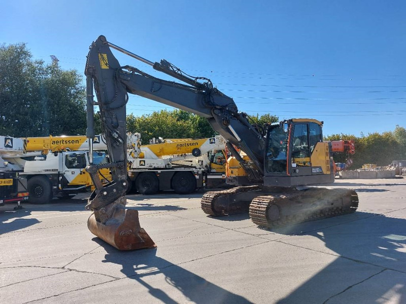 Volvo ECR 235 EL - 履带式挖掘机:图2 Volvo ECR 235 EL - 履带式挖掘机:图2