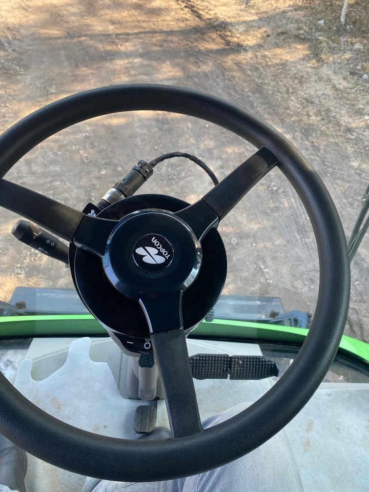 DEUTZ FAHR C6305 TS with DH630R NEW/UNUSED - 收割机:图5 DEUTZ FAHR C6305 TS with DH630R NEW/UNUSED - 收割机:图5
