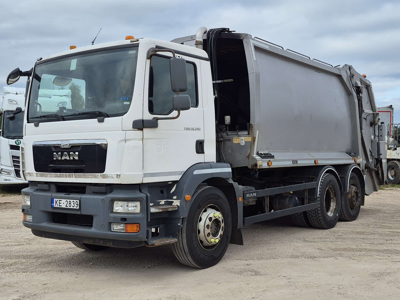 MAN TGM26.290 - 垃圾车:图1 MAN TGM26.290 - 垃圾车:图1