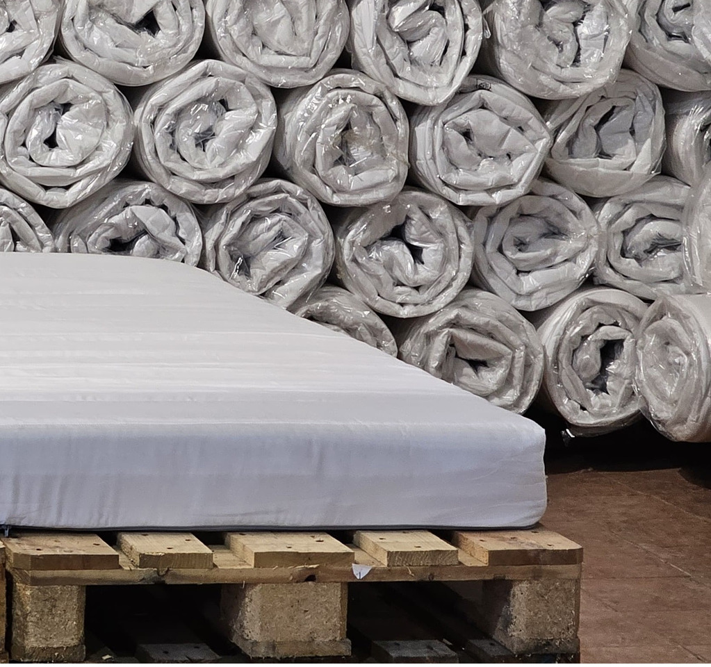 Mattress 160x200x15 - 工具/ 设备:图1 Mattress 160x200x15 - 工具/ 设备:图1
