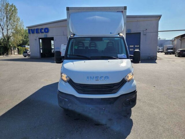 IVECO Daily 35C16H3.0 Kastenaufbau + Kran... 租赁 IVECO Daily 35C16H3.0 Kastenaufbau + Kran...:图8 IVECO Daily 35C16H3.0 Kastenaufbau + Kran... 租赁 IVECO Daily 35C16H3.0 Kastenaufbau + Kran...:图8