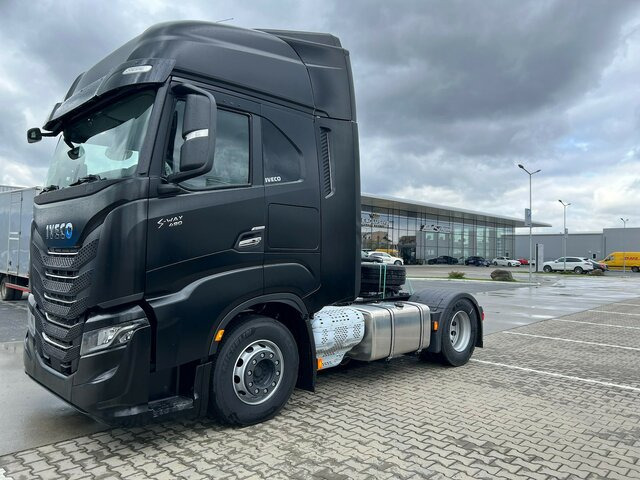 IVECO S-Way AS440S49T/P - AF4T COMFORT+AERO+ LED+NAVI... - 牵引车:图2 IVECO S-Way AS440S49T/P - AF4T COMFORT+AERO+ LED+NAVI... - 牵引车:图2