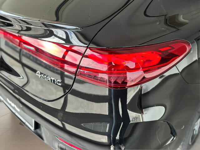 MERCEDES-BENZ EQE 350 4Matic AMG LINE+AC+ELECTRIC ART+ADVANCED... - 轿车:图4 MERCEDES-BENZ EQE 350 4Matic AMG LINE+AC+ELECTRIC ART+ADVANCED... - 轿车:图4
