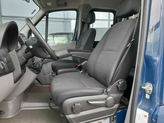 MERCEDES-BENZ Sprinter 316 DOKA 4X4+6 LOCURI+BENA TRANSPORT... - 小型巴士, 小型客车:图5 MERCEDES-BENZ Sprinter 316 DOKA 4X4+6 LOCURI+BENA TRANSPORT... - 小型巴士, 小型客车:图5
