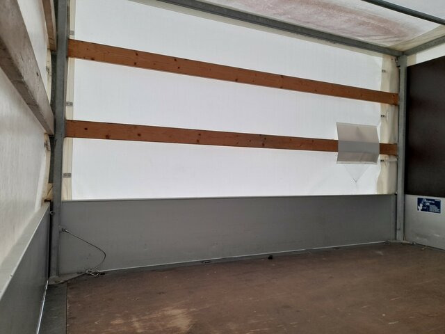 MERCEDES-BENZ Sprinter 316 DOKA 4X4+6 LOCURI+BENA TRANSPORT... - 小型巴士, 小型客车:图4 MERCEDES-BENZ Sprinter 316 DOKA 4X4+6 LOCURI+BENA TRANSPORT... - 小型巴士, 小型客车:图4