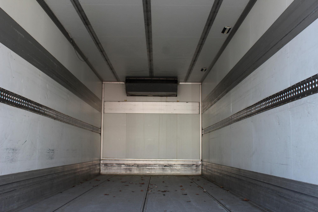 Daf LF 45.250 Thermo KingT-800R Türen+LBW Strom - 冷藏车:图3 Daf LF 45.250 Thermo KingT-800R Türen+LBW Strom - 冷藏车:图3