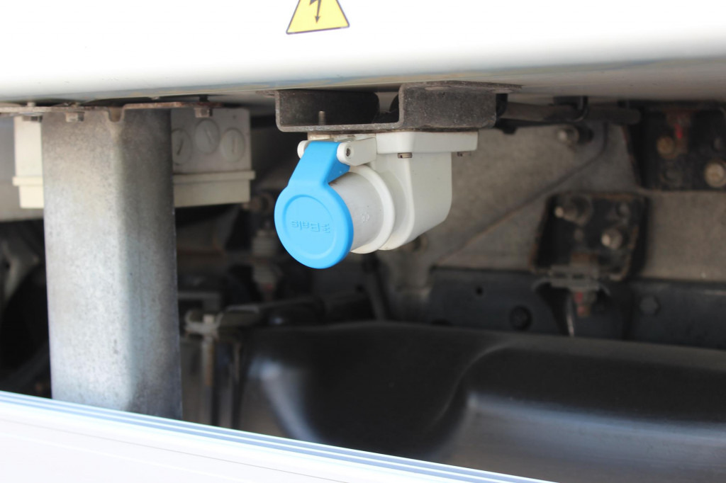 Iveco Daily 35C14 E6 Hi-Matic CX 350 Tiefkühl FRC - 冷藏货车:图4 Iveco Daily 35C14 E6 Hi-Matic CX 350 Tiefkühl FRC - 冷藏货车:图4