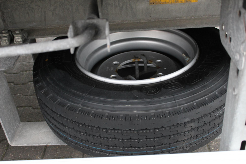 Junge 2-Achser BPW Durchladen Doppelstock TOP - 封闭厢式拖车:图3 Junge 2-Achser BPW Durchladen Doppelstock TOP - 封闭厢式拖车:图3