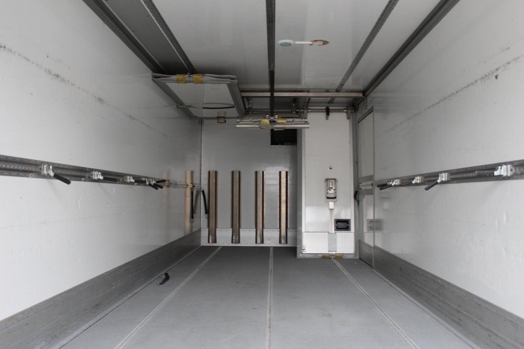 MAN TGM 15.290 E6 Frigoblock Bi-Temp Tür+LBW - 冷藏车:图3 MAN TGM 15.290 E6 Frigoblock Bi-Temp Tür+LBW - 冷藏车:图3