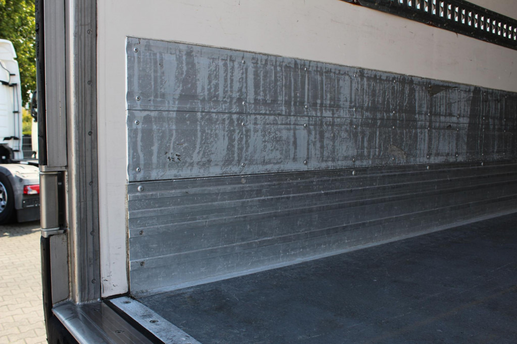 Mercedes-Benz Antos 1827 E6 TK T-1000R Multi Bi-Temp LBW - 冷藏车:图3 Mercedes-Benz Antos 1827 E6 TK T-1000R Multi Bi-Temp LBW - 冷藏车:图3