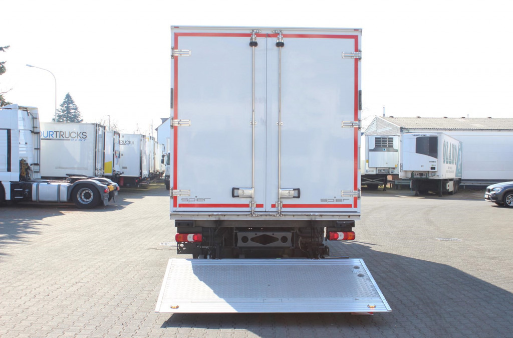 冷藏车 Mercedes-Benz Atego 1221 TK T-800R Tiefkühl Türen+LBW:图14 冷藏车 Mercedes-Benz Atego 1221 TK T-800R Tiefkühl Türen+LBW:图14