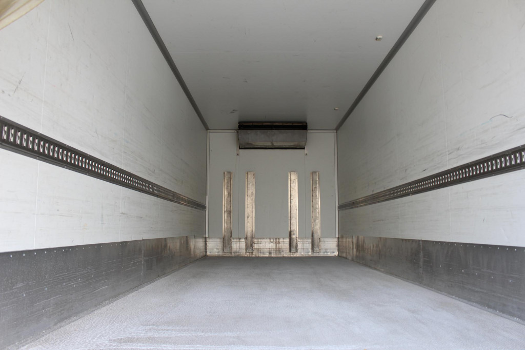 Mercedes-Benz Atego 1223 E6 TK T-800 R Strom LBW - 冷藏车:图2 Mercedes-Benz Atego 1223 E6 TK T-800 R Strom LBW - 冷藏车:图2