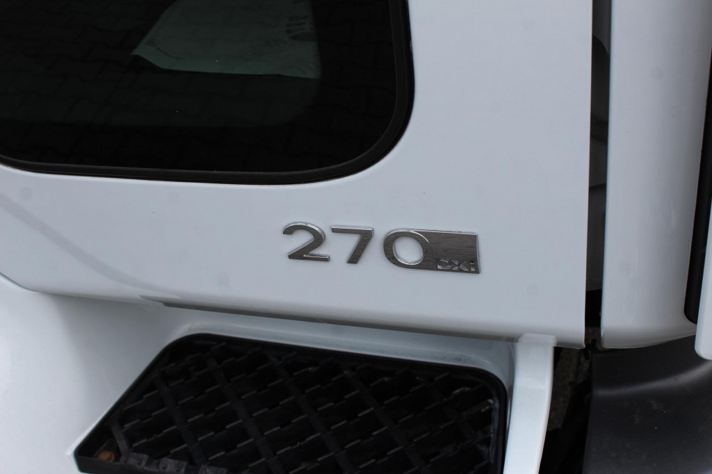 Renault Midlum 220 E5 CS 850 MT Strom Tür+LBW FRC - 卡车:图5 Renault Midlum 220 E5 CS 850 MT Strom Tür+LBW FRC - 卡车:图5