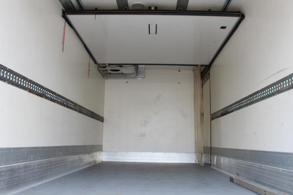 Renault Midlum 220 E5 CS 850 MT Strom Tür+LBW FRC - 卡车:图3 Renault Midlum 220 E5 CS 850 MT Strom Tür+LBW FRC - 卡车:图3