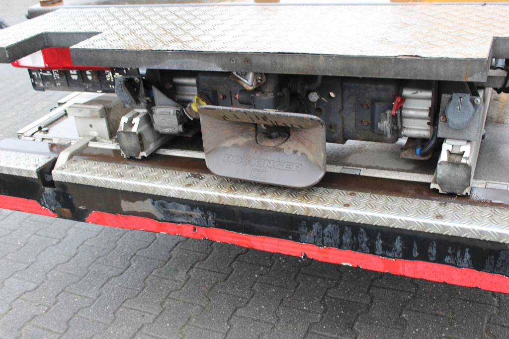 驾驶室底盘卡车 Renault Premium 380DXi BDF Schlafkabine LBW AHK 298 TKm:图14 驾驶室底盘卡车 Renault Premium 380DXi BDF Schlafkabine LBW AHK 298 TKm:图14