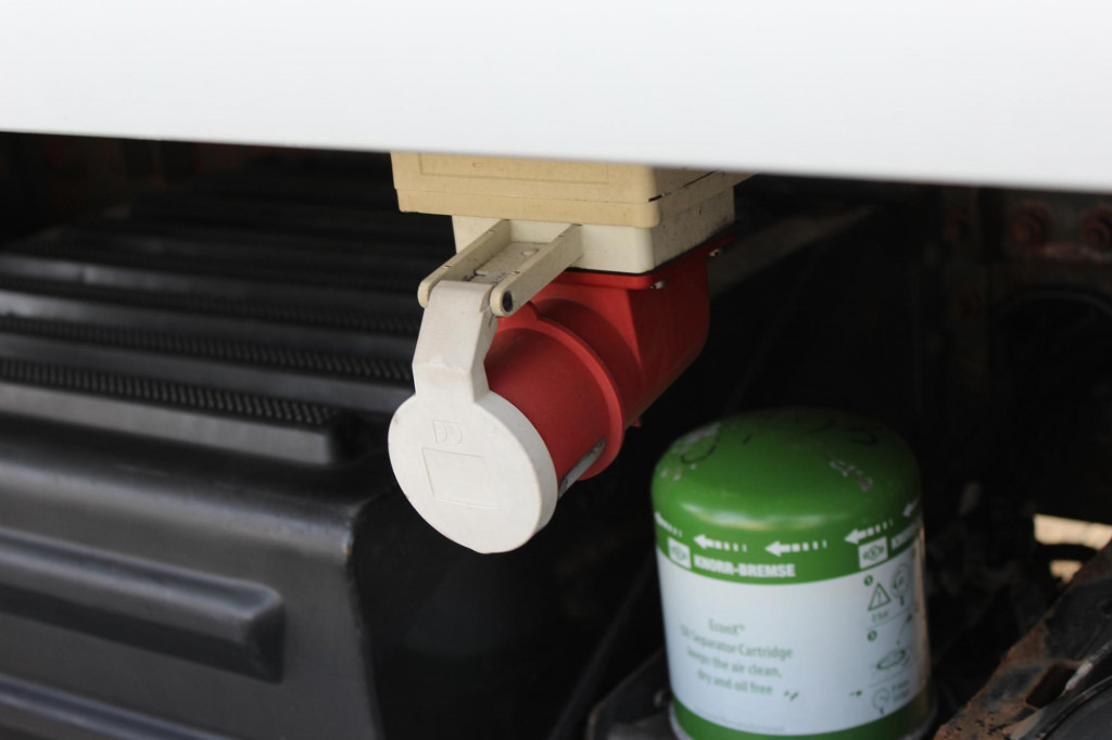 Renault Premium 450 DXi E5 TK TS300E LBW Sschlafkabine AHK - 冷藏车:图5 Renault Premium 450 DXi E5 TK TS300E LBW Sschlafkabine AHK - 冷藏车:图5