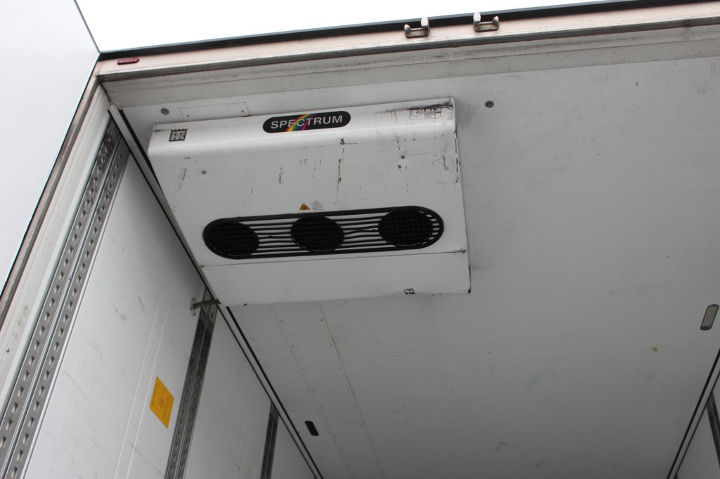 SCHMITZ Thermo King SLXi Spectrum Bi MultiTemp DS Strom - 冷藏半拖车:图2 SCHMITZ Thermo King SLXi Spectrum Bi MultiTemp DS Strom - 冷藏半拖车:图2
