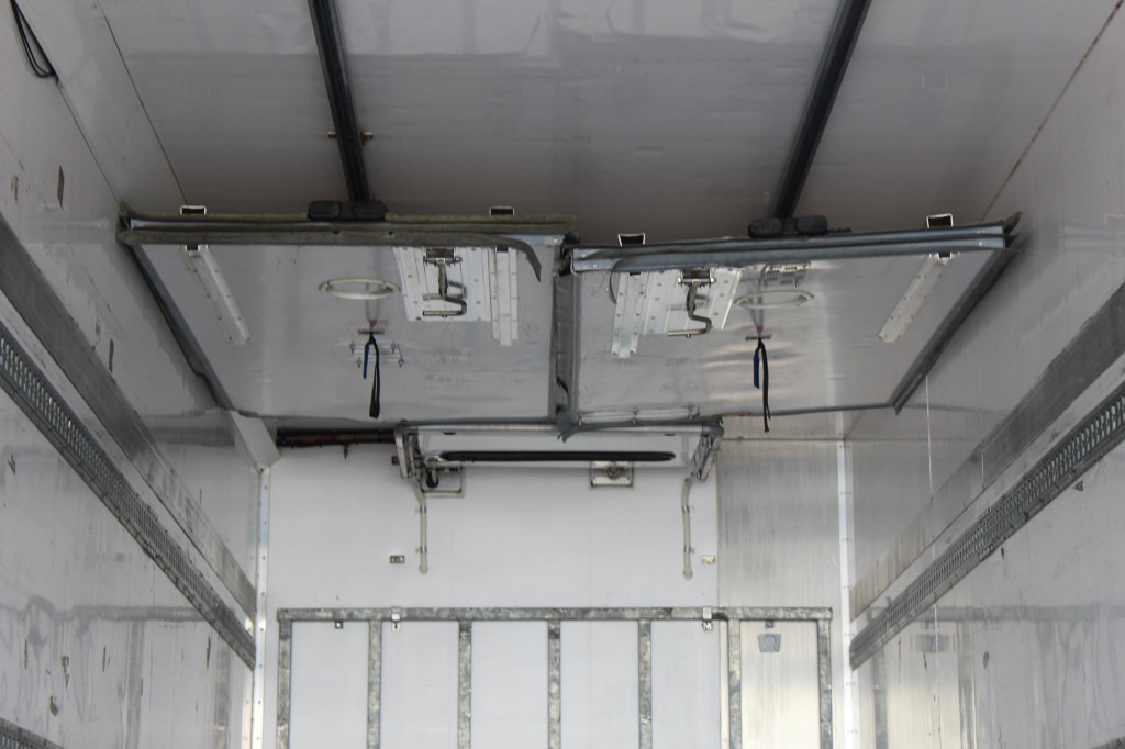 Volvo FM  420 TK T-1200R Bi-Temp Strom Türen LBW Klima - 冷藏车:图3 Volvo FM  420 TK T-1200R Bi-Temp Strom Türen LBW Klima - 冷藏车:图3